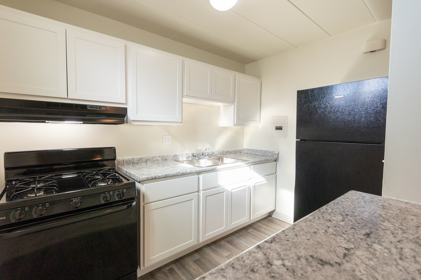 College Woods Image 31