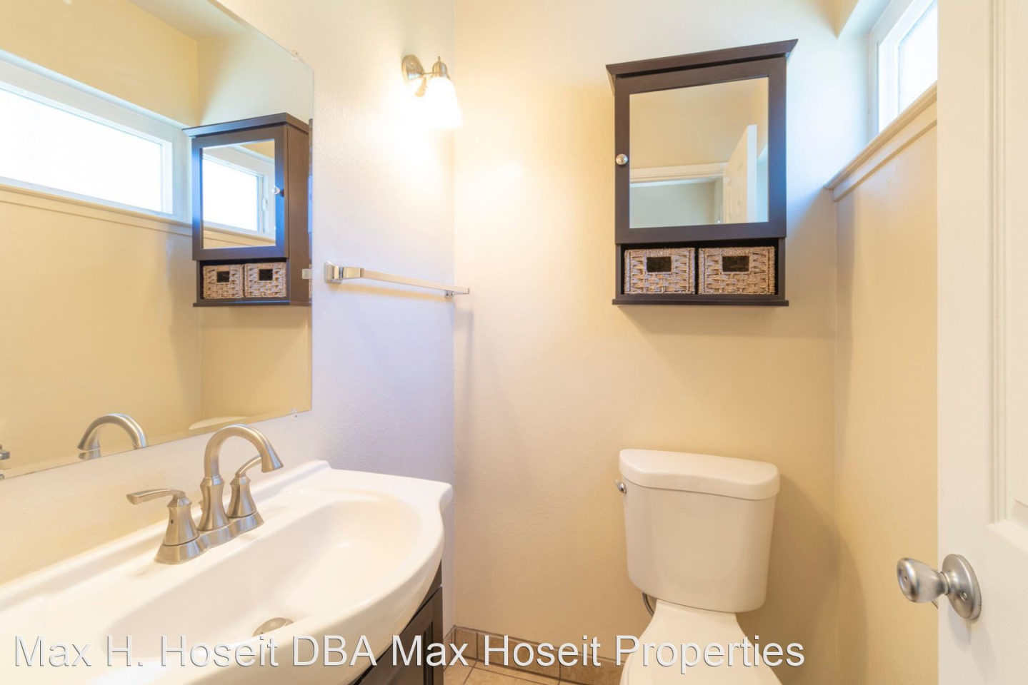Woodburn Townhomes Image 3