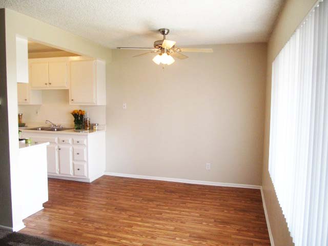 Mountain Crest Apartments Image 7
