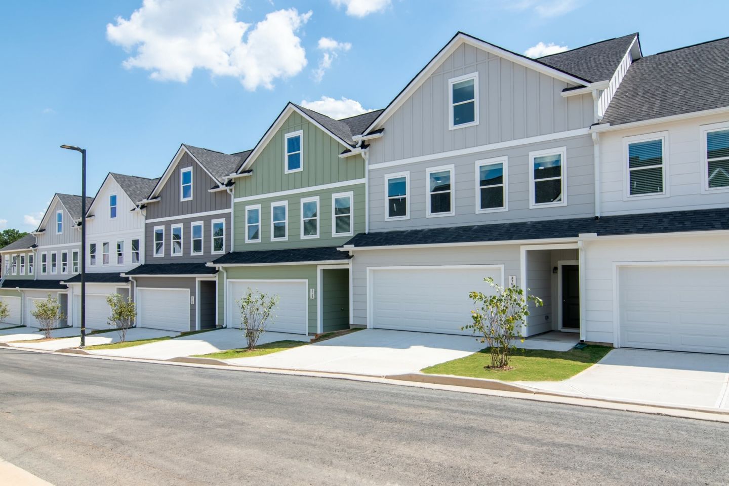 Summerwell Parkway Village Image 4