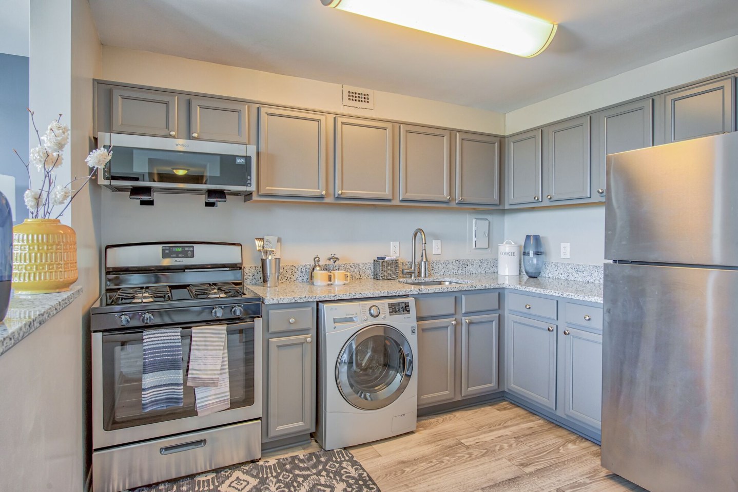 The Square at 511 Apartments - Affordable Housing Image 10