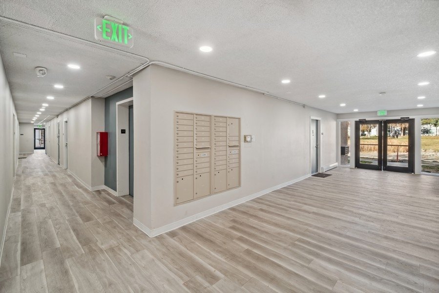 3300 Tamarac Image 24