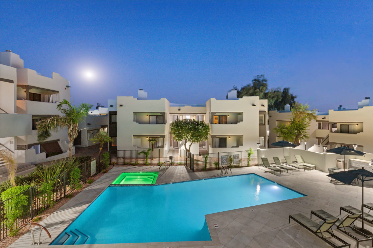 Cortland Scottsdale Mountain Image 21
