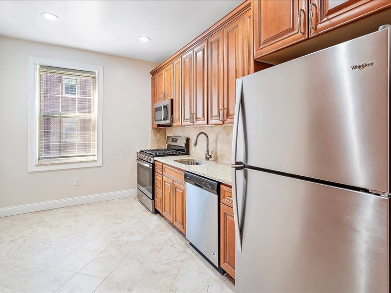 145-147 Summit Avenue Image 13