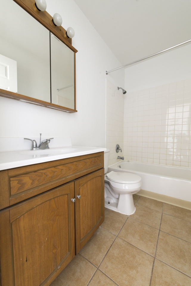 21746 S Jeffrey Image 6