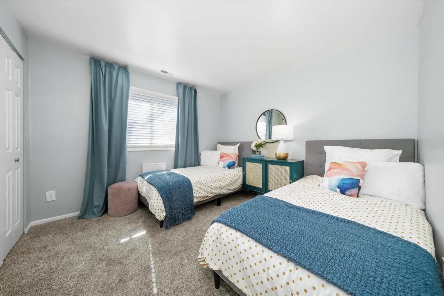 Whitcomb Terrace Apartments Image 9