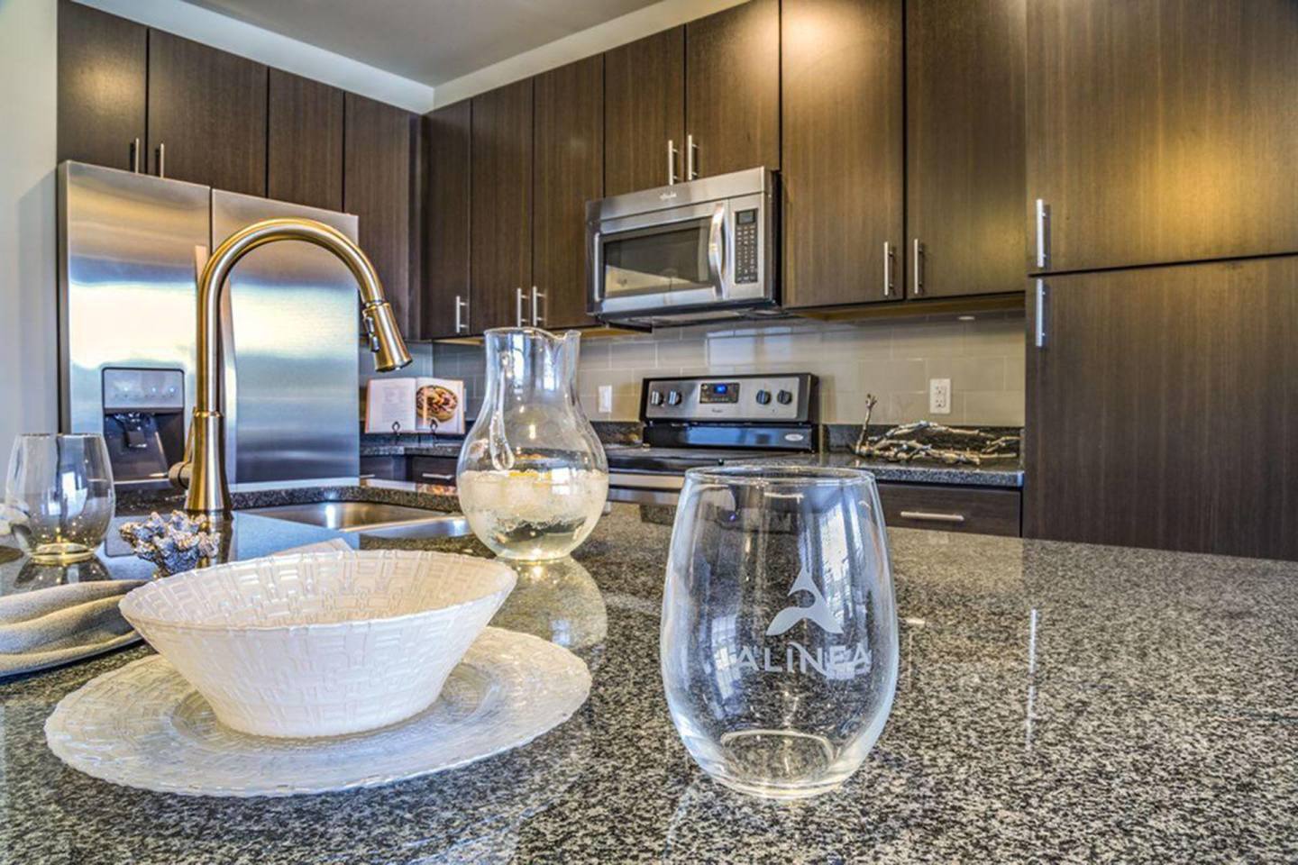 Alinea Town and Country Image 31