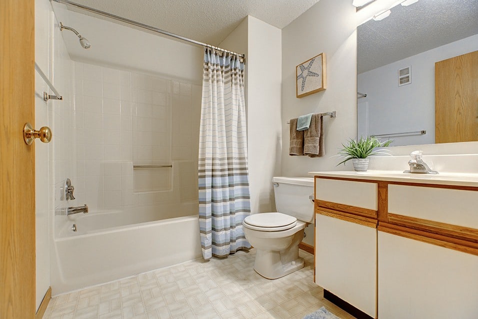 NorthPointe Apartments Image 4