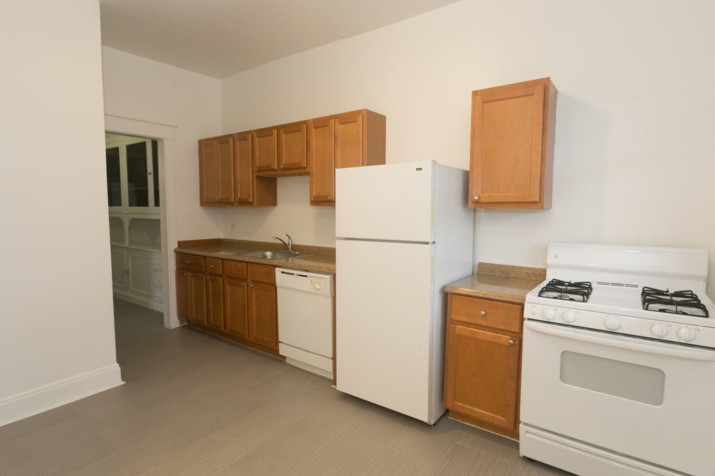 5218-5220 S. Kimbark Avenue Image 8
