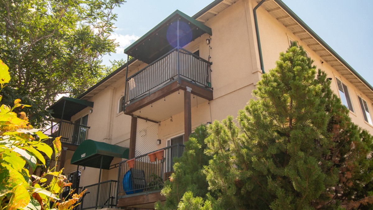 1485 Clayton Image 8