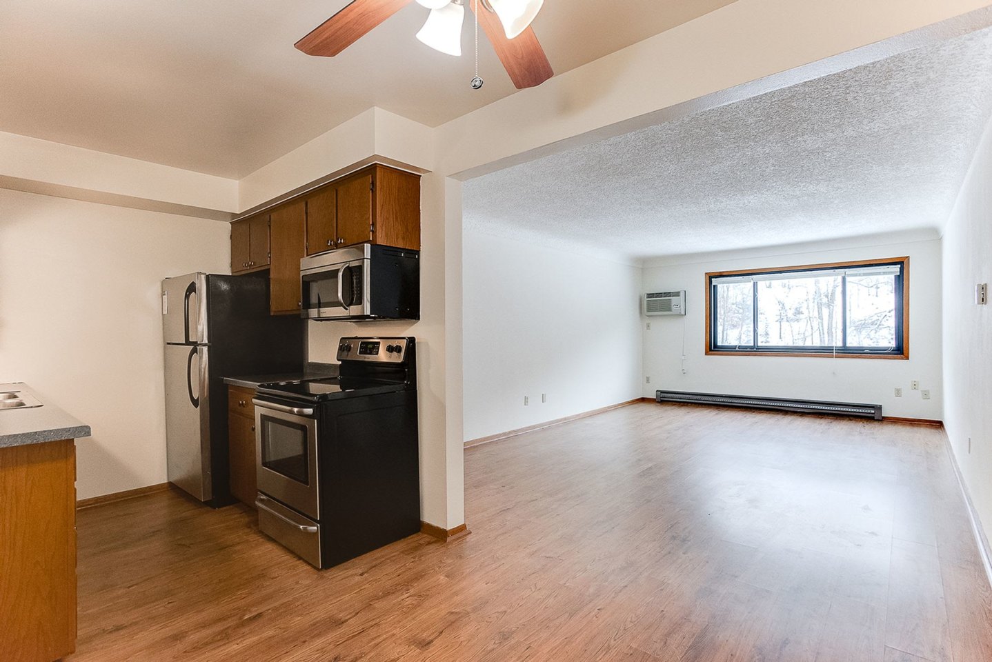 Mark Court Apartments Image 32