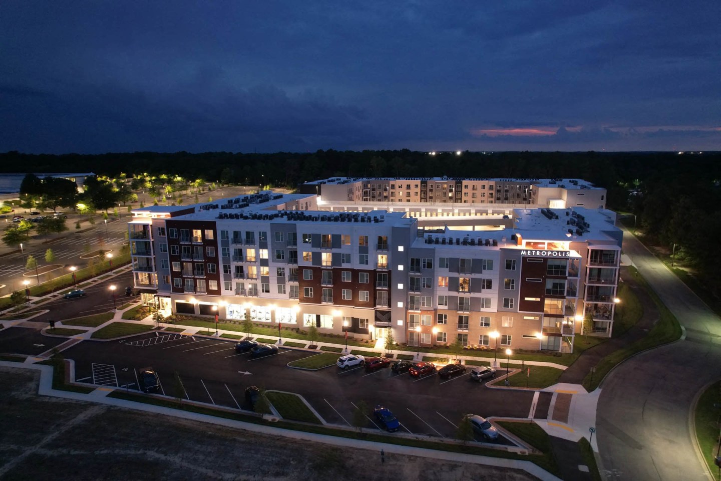 Metropolis Apartments Image 17