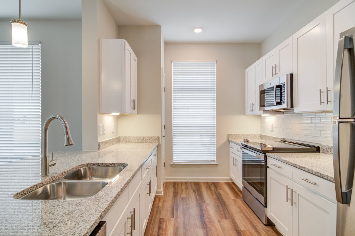 Lofts at Hamilton Luxury Apartments Image 17