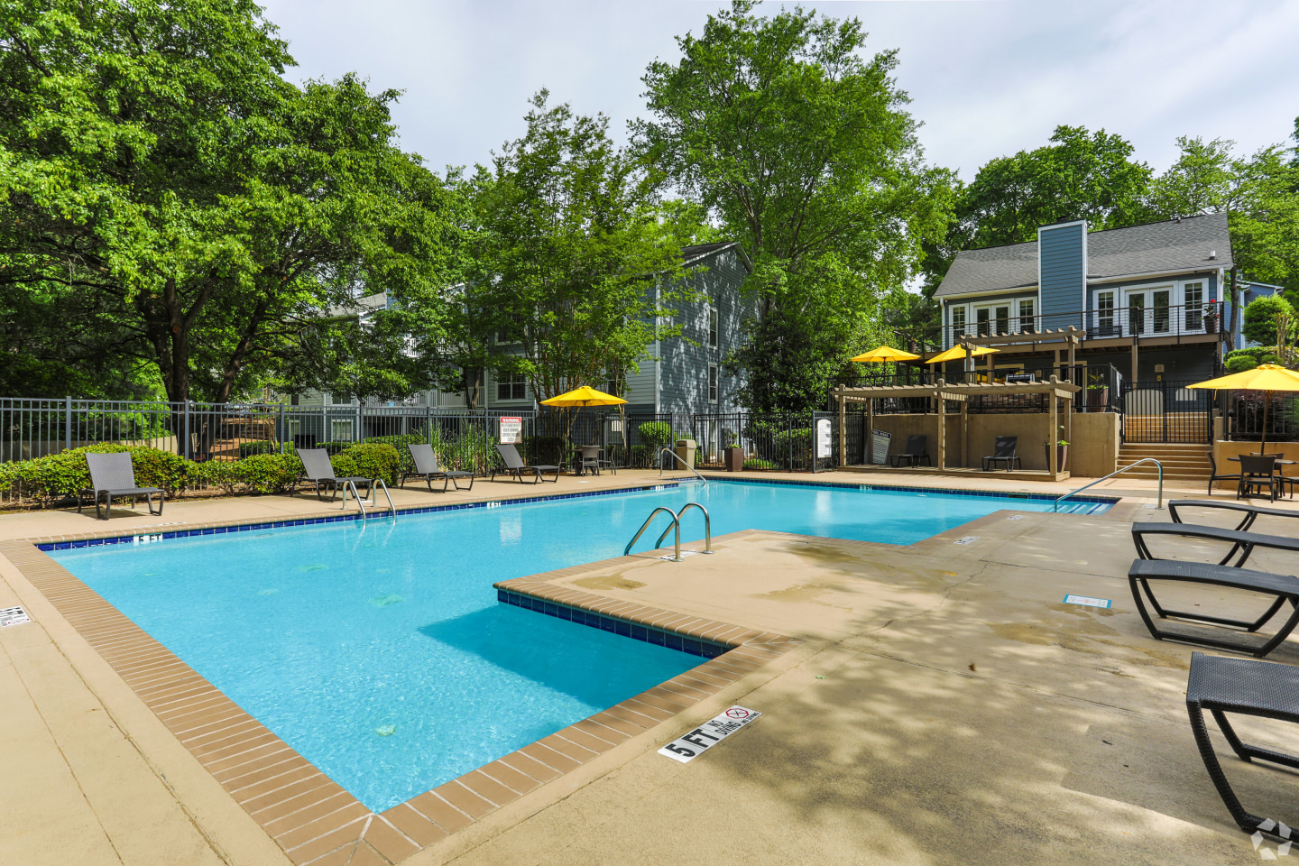 SoCO Apartments at Vinings Image 3