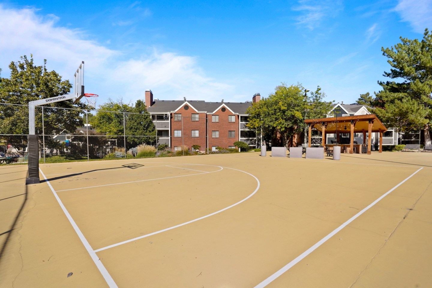 Royal Ridge Image 23