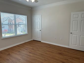 Villas at Cypresswood Image 31