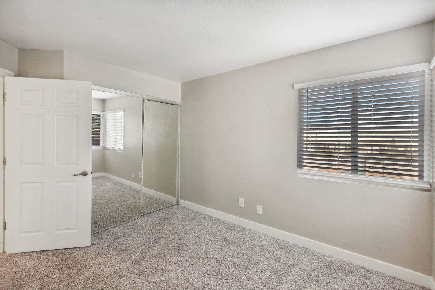 Sunrise Heights Image 3