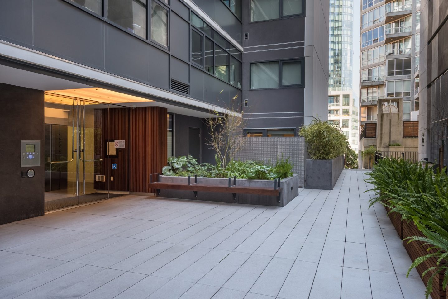 333 Fremont Image 19
