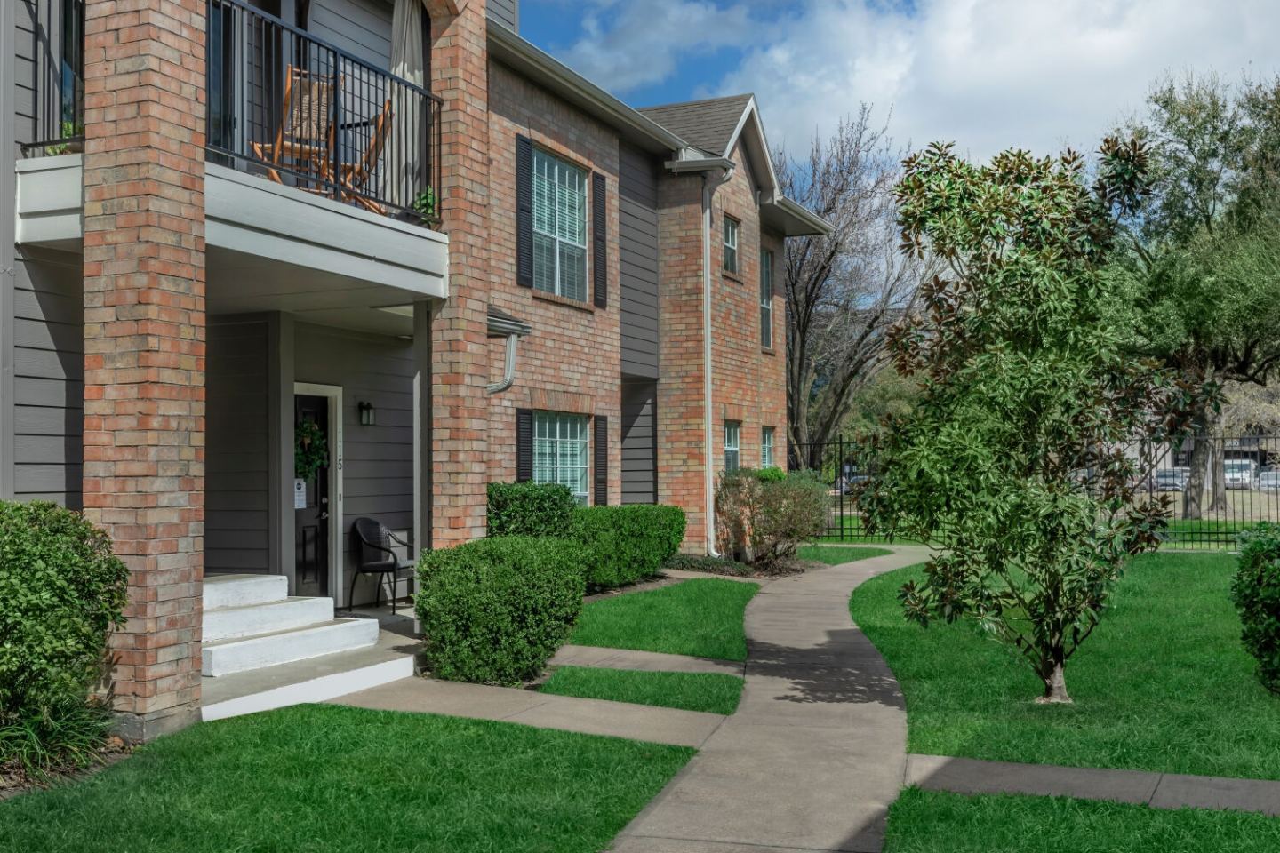 Richmond Towne Home Apartments Image 17
