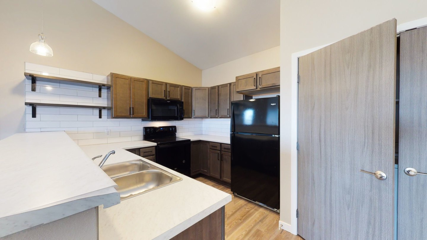 Grand Prairie Apartments & Townhomes Image 9