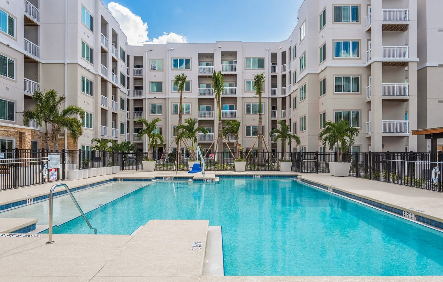 The Reef at Riviera 62+ Apartments - Senior & Affordable Housing Image 14