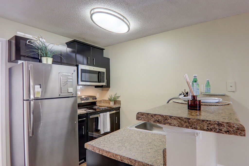 The Grove Apartments Image 20