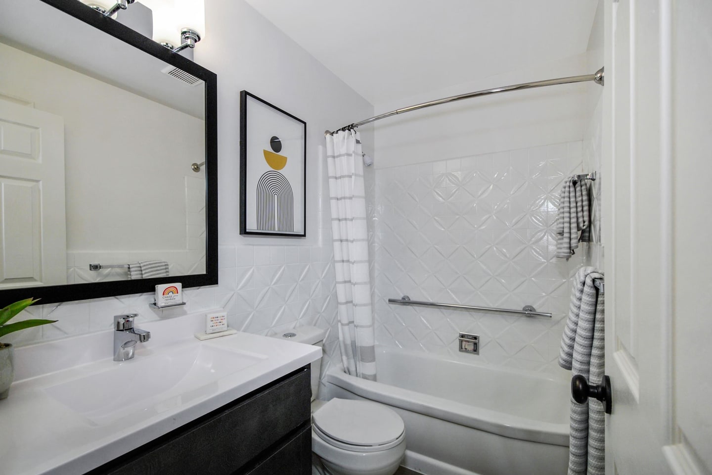 The Haven at Grosse Pointe Image 17