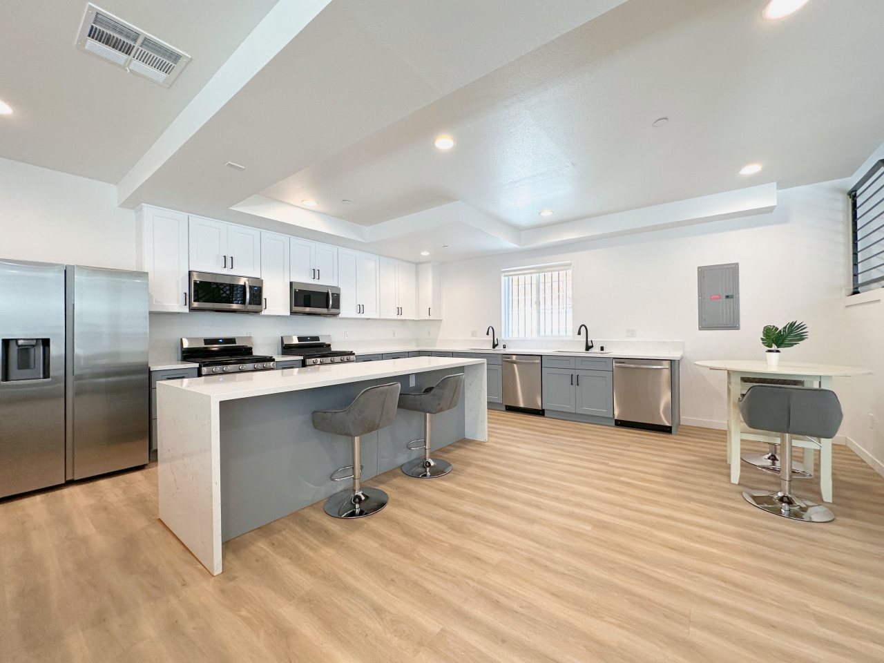1654 W 35th Street - Co-Living Housing Image 34