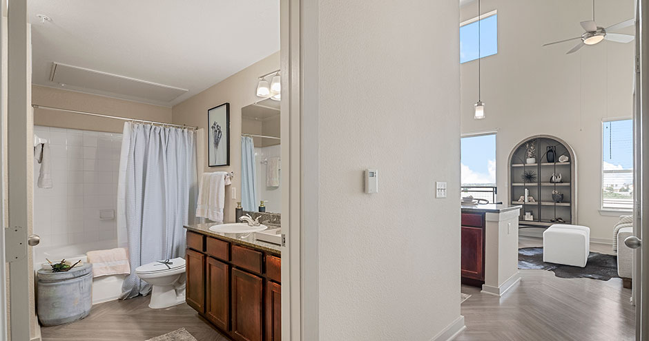 Residences at Pearland Town Center Image 42