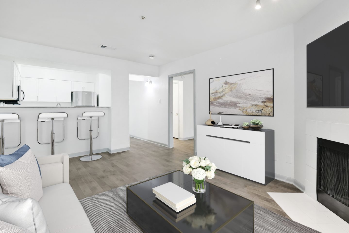 Forest Hills Apartments Image 11