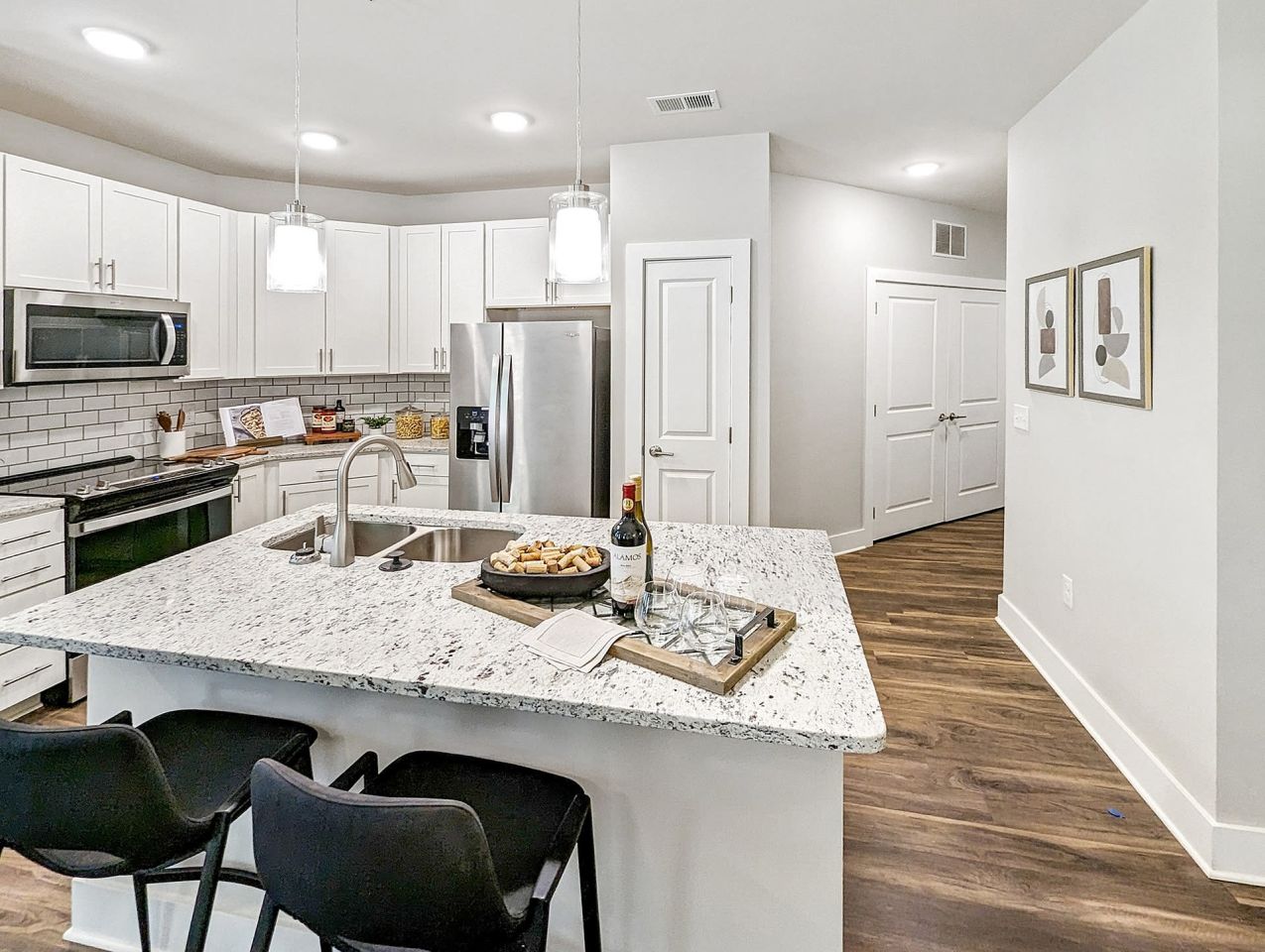 Abberly Royal Creek Apartment Homes Image 2