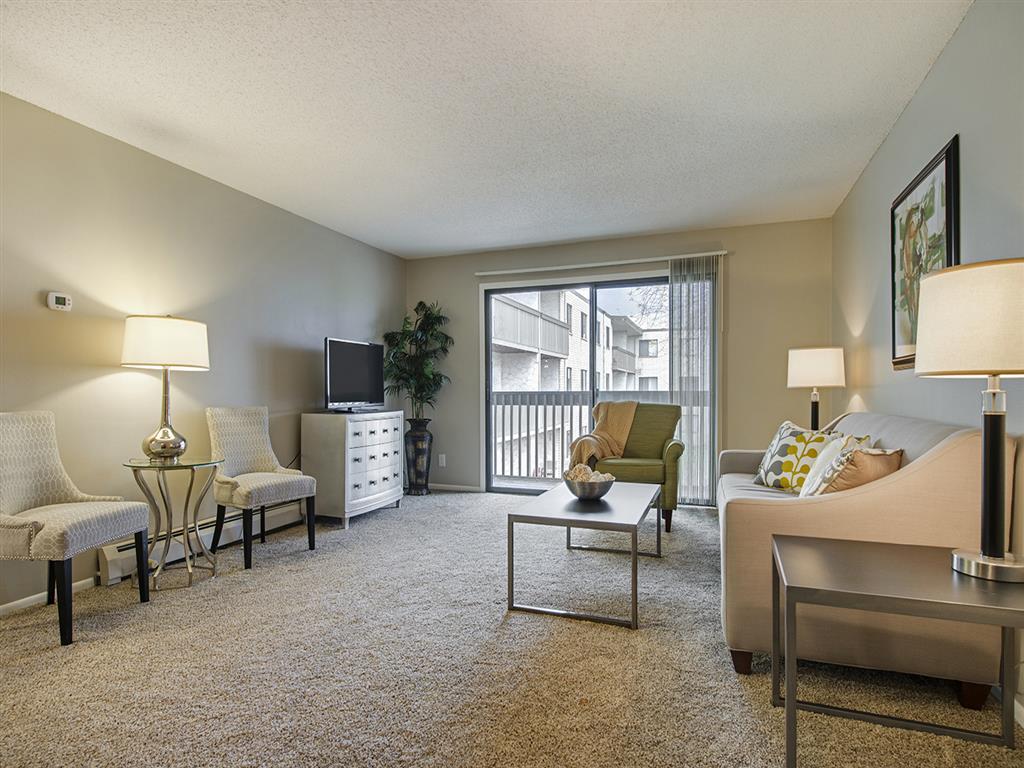Oakwood Apartments Image 4