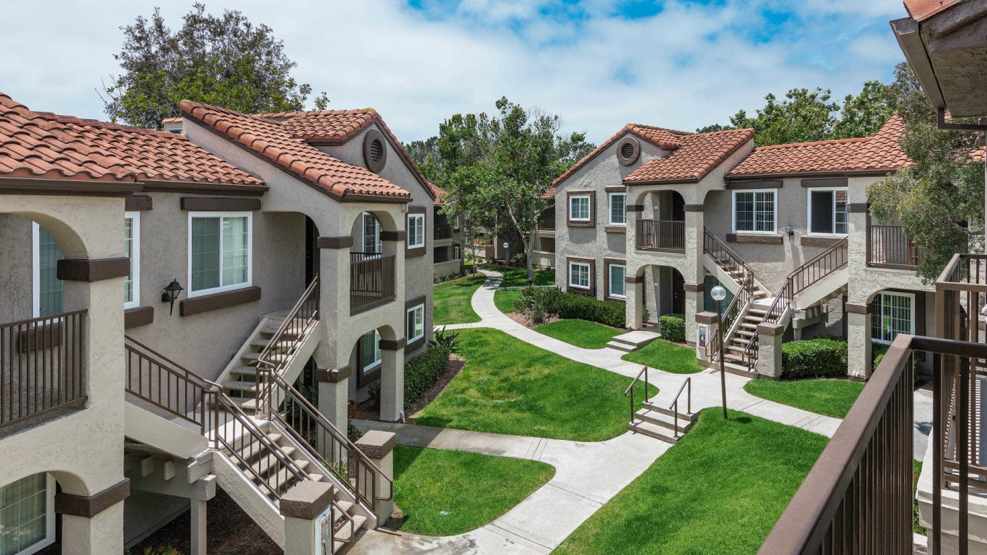 The Village at Del Mar Heights Image 2