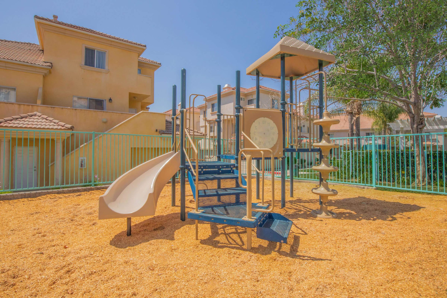 Colony Townhomes Image 56