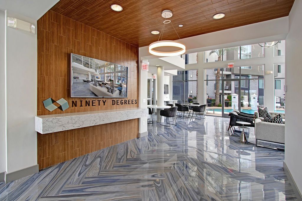 Ninety Degrees Image 5