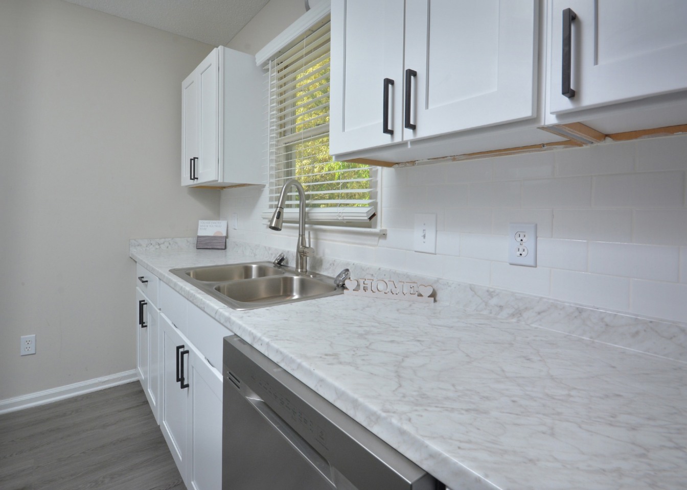 Jamestown Manor Apartments Image 24