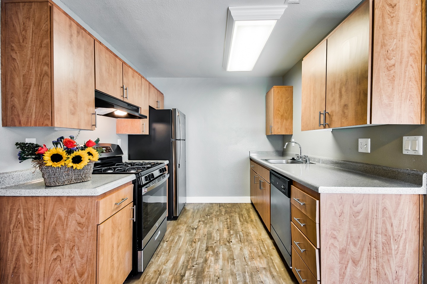 Pinewood Apartments Image 88