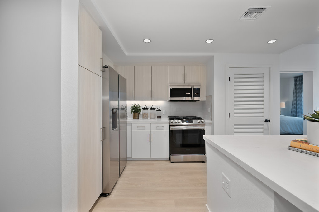 Begonia Place Image 10