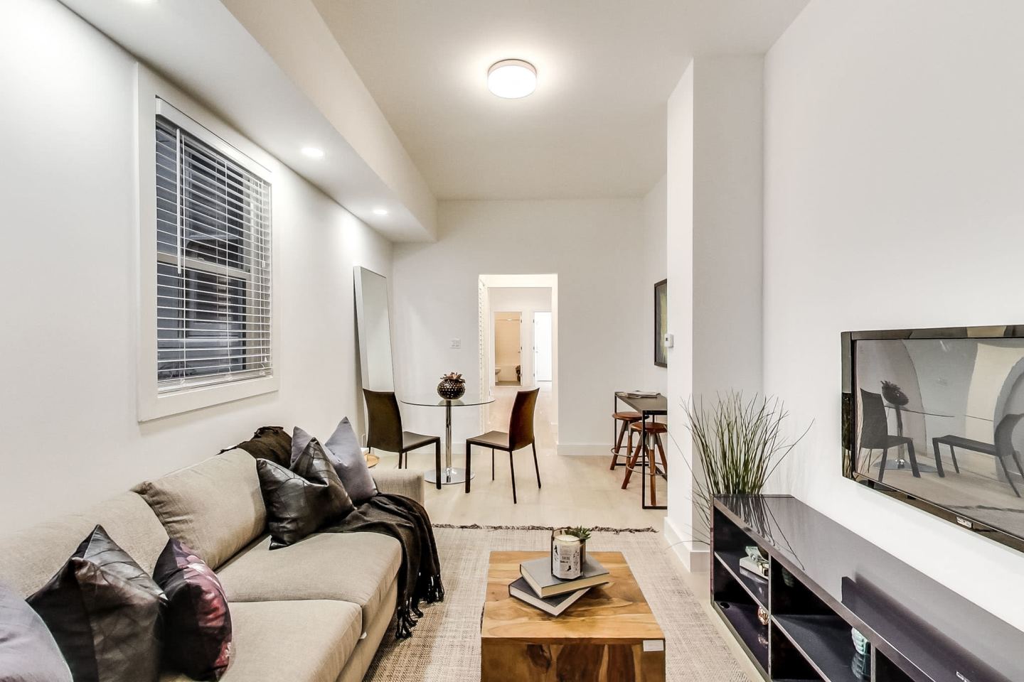 20 ROMOLO Apartments Image 1