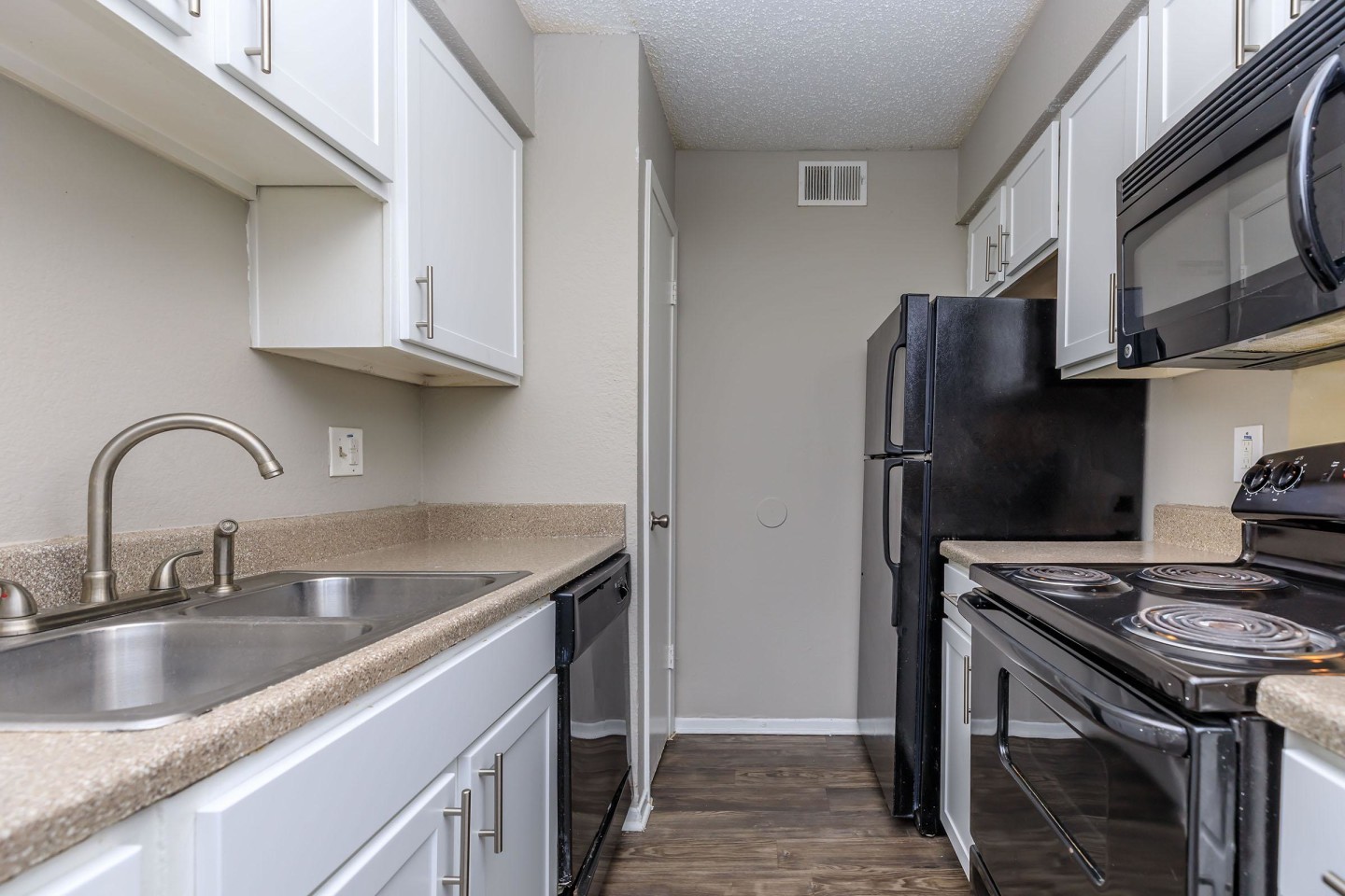 The Palisades at Bear Creek Apartment Homes Image 45