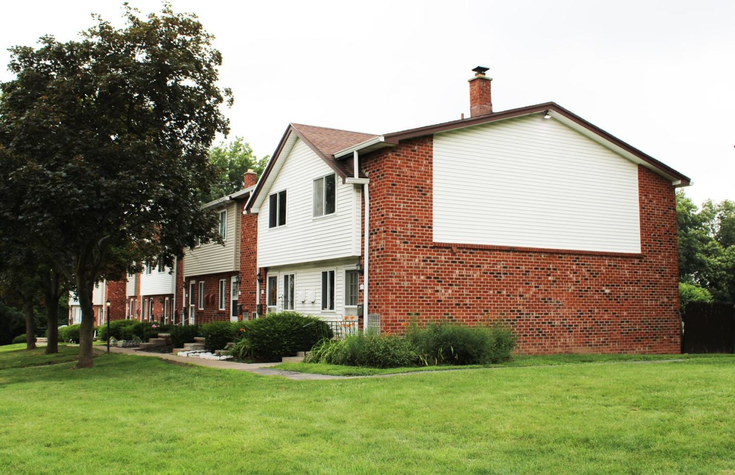 Highview Manor Apartments Image 59