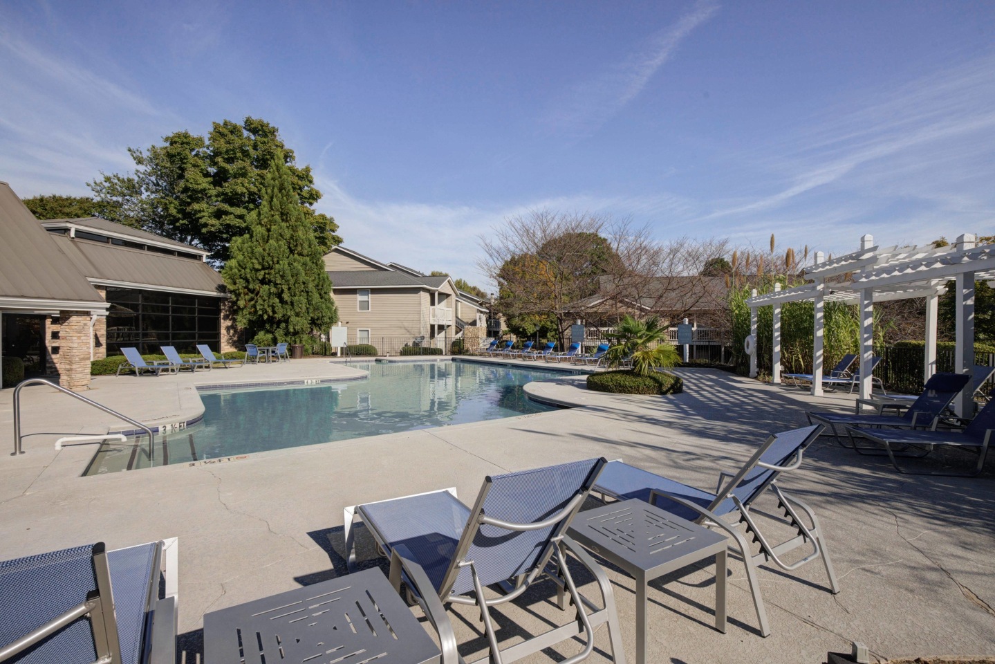 Arbors at Brookfield Apartments Image 12