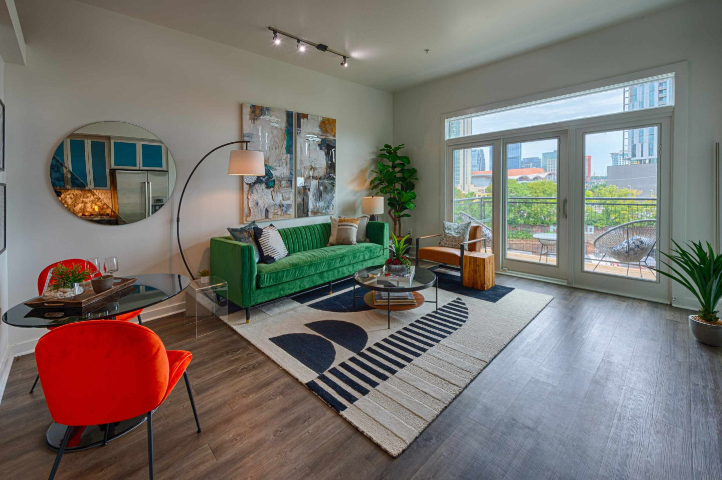 Infinity Lofts in the Gulch Image 27