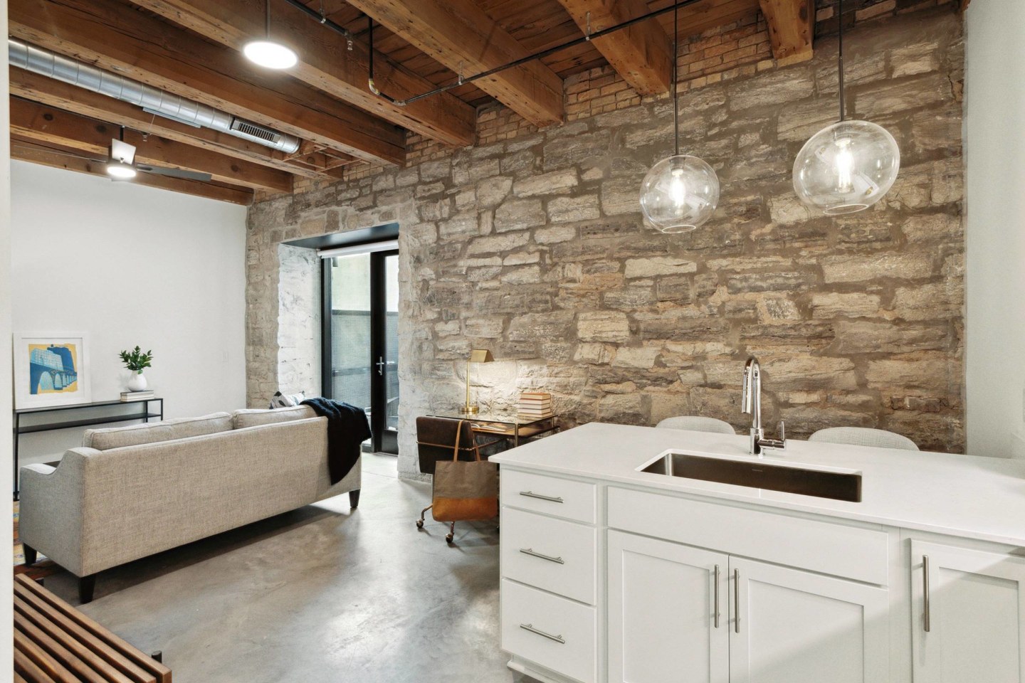 724 Lofts Image 35