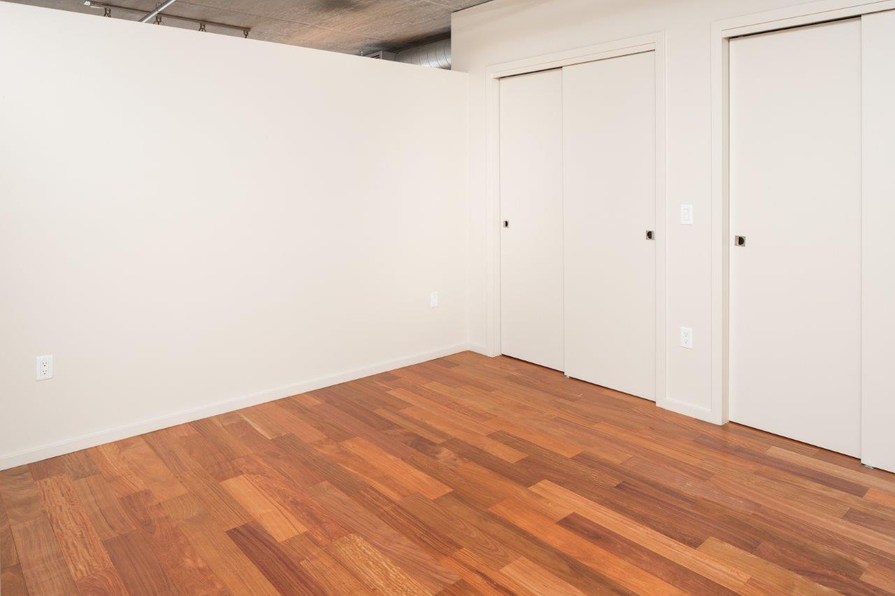 2121 Belmont Image 18