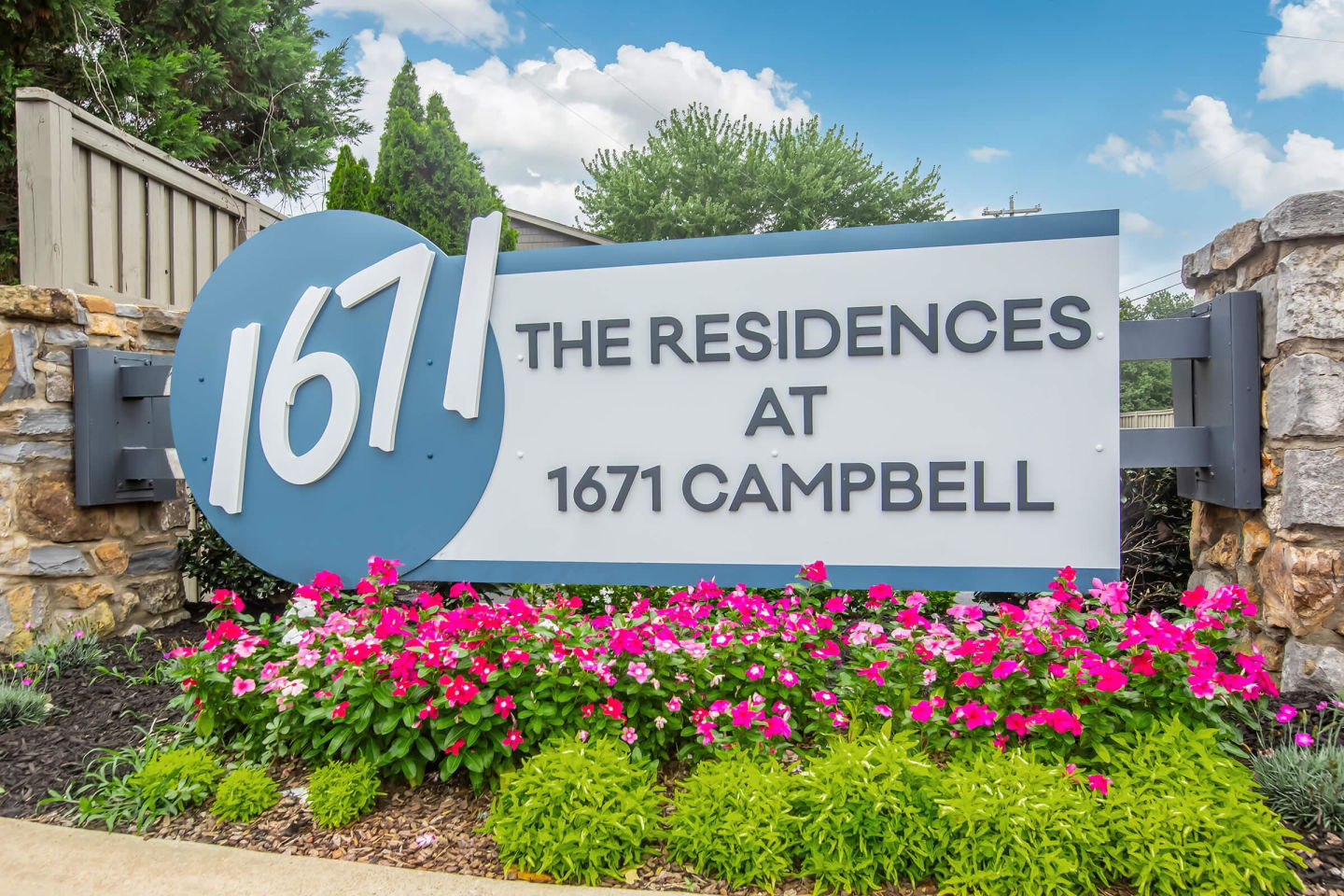The Residences at 1671 Campbell Image 11
