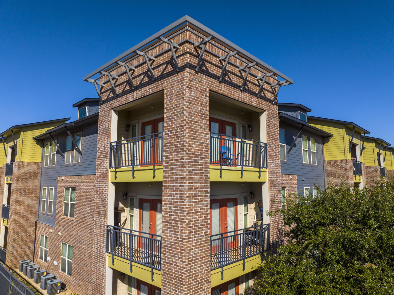 Anatole on Briarwood Image 51