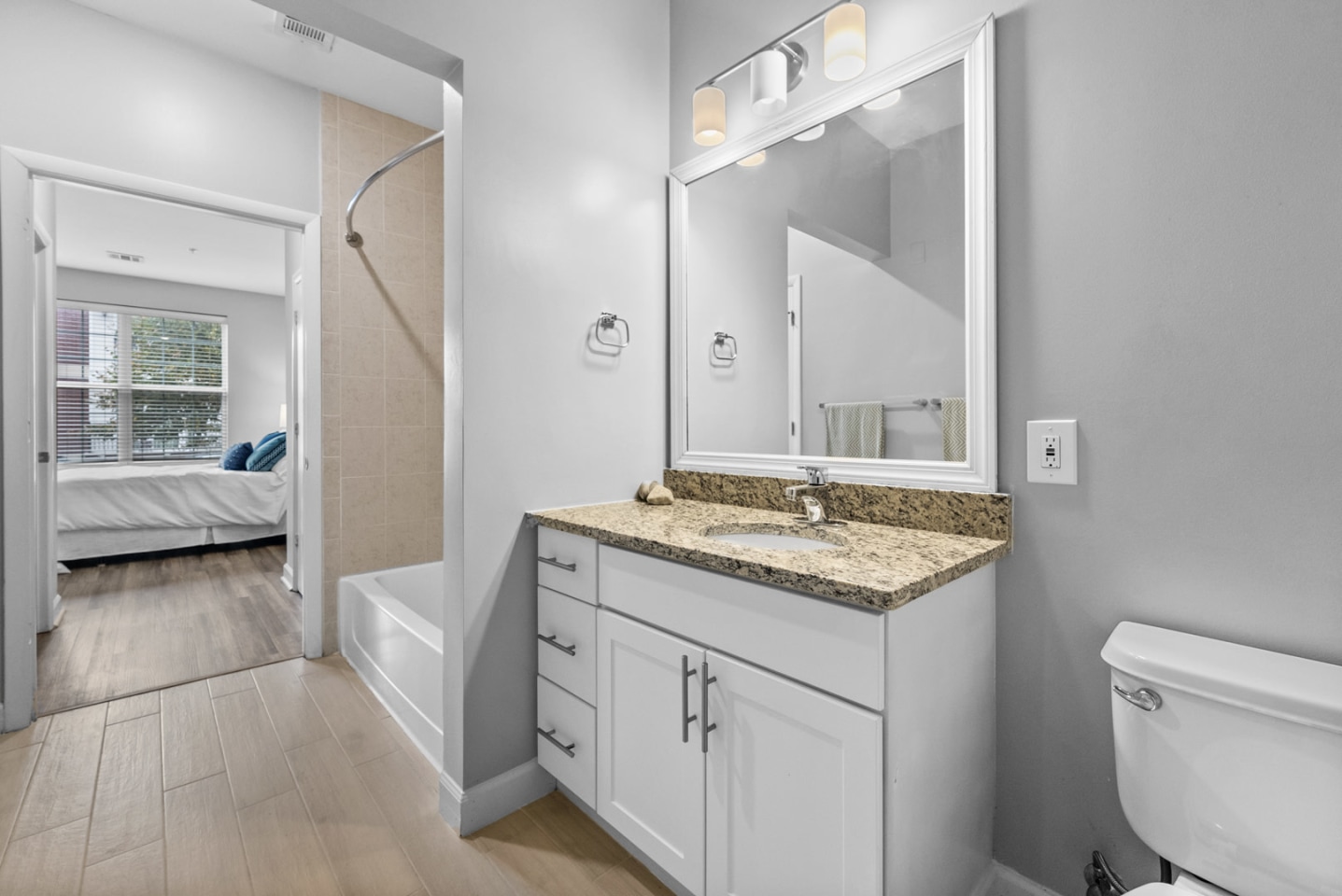 Harbor Pointe Image 94