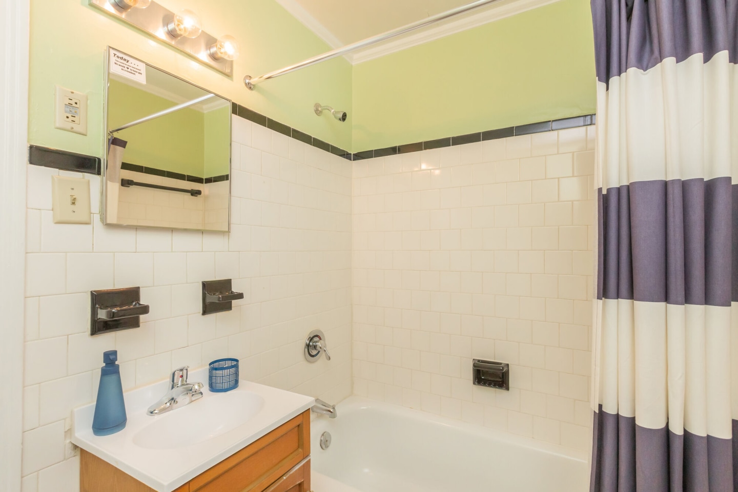 Cottage Grove Image 28