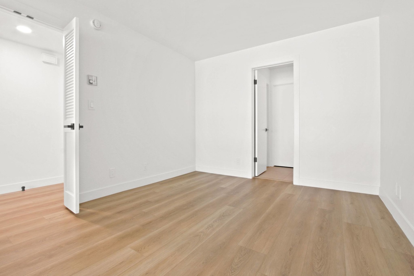 Westbourne Apartments Image 4